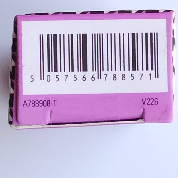 Makeup Revolution Emily In Paris Just A Kiss Cream Lipstick MINDY TAUPE NUDE NEW - Picture 6 of 6